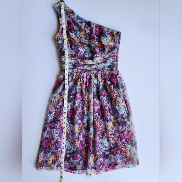 Gianni Bini Lainey Dress | Dahlia Purple Floral Lace | Size 0 # 2171M300 - Picture 3 of 11